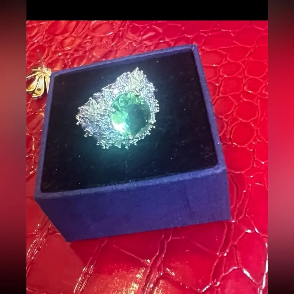 Ladies Aquamarine Diamond finish size 7 crystal ring #550